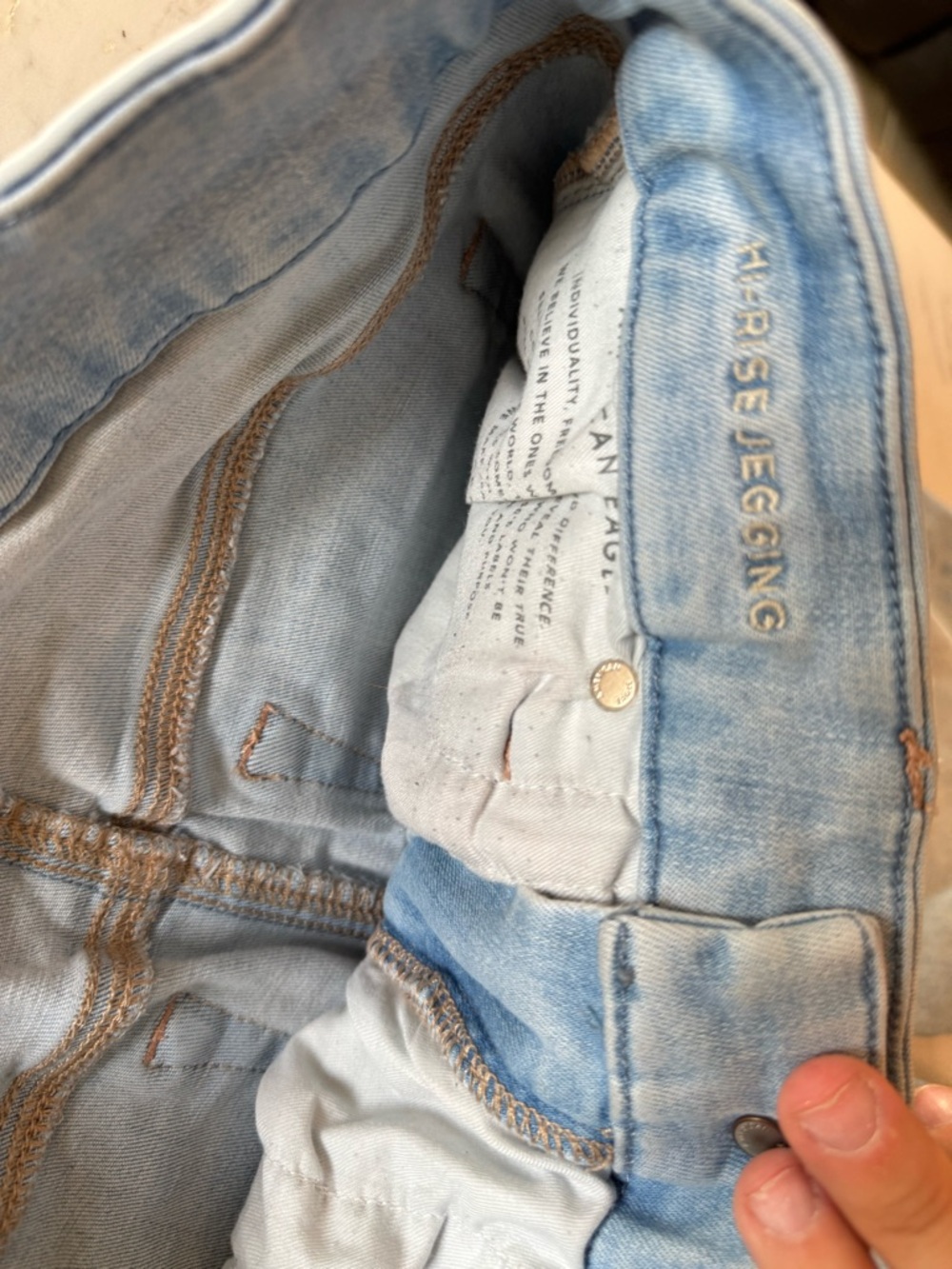 American Eagle Jeans - Picture 5 of 8